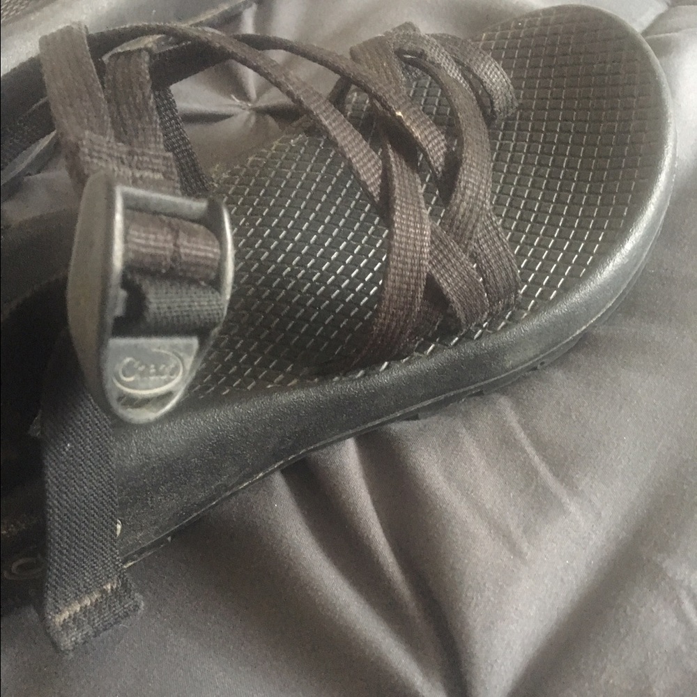 Chaco black size7 sandle