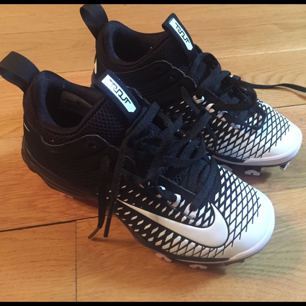 Nike baseball cleats