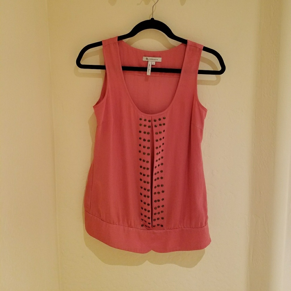 Sleeveless top