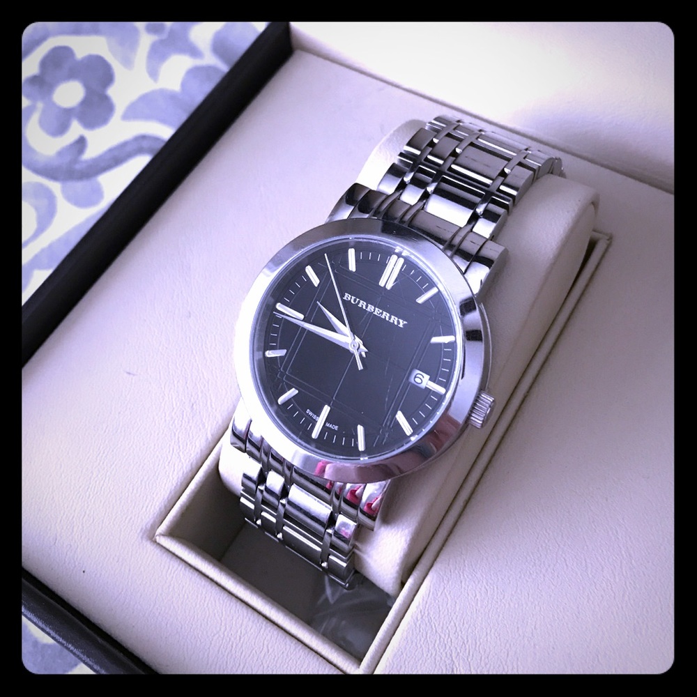 Authentic men's Burberry watch