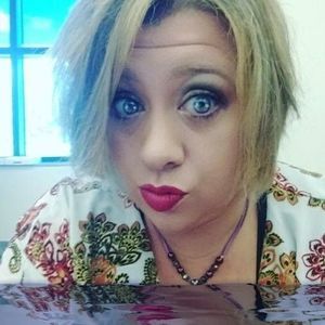Meet your Posher, Danyell