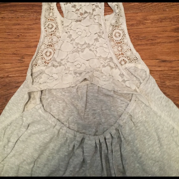 Hi low lace keyhole back tank top Hollister - Picture 3 of 3