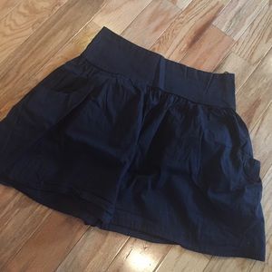 Mini Skirt w/ pockets!