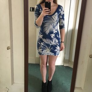 Pretty blue Hollister dress