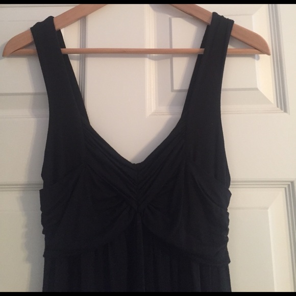 Black Lush dress - Picture 2 of 4