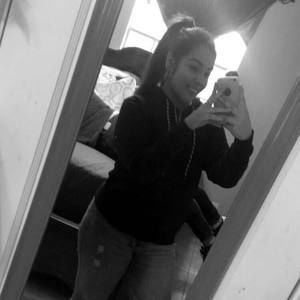 Meet your Posher, Beatriz