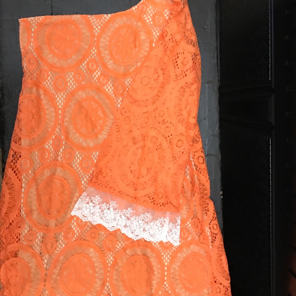 VAVA Ariana One Shoulder lace dress