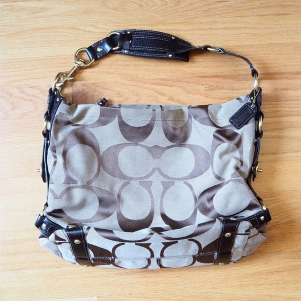 Signature Carly Duffle Hobo Bag