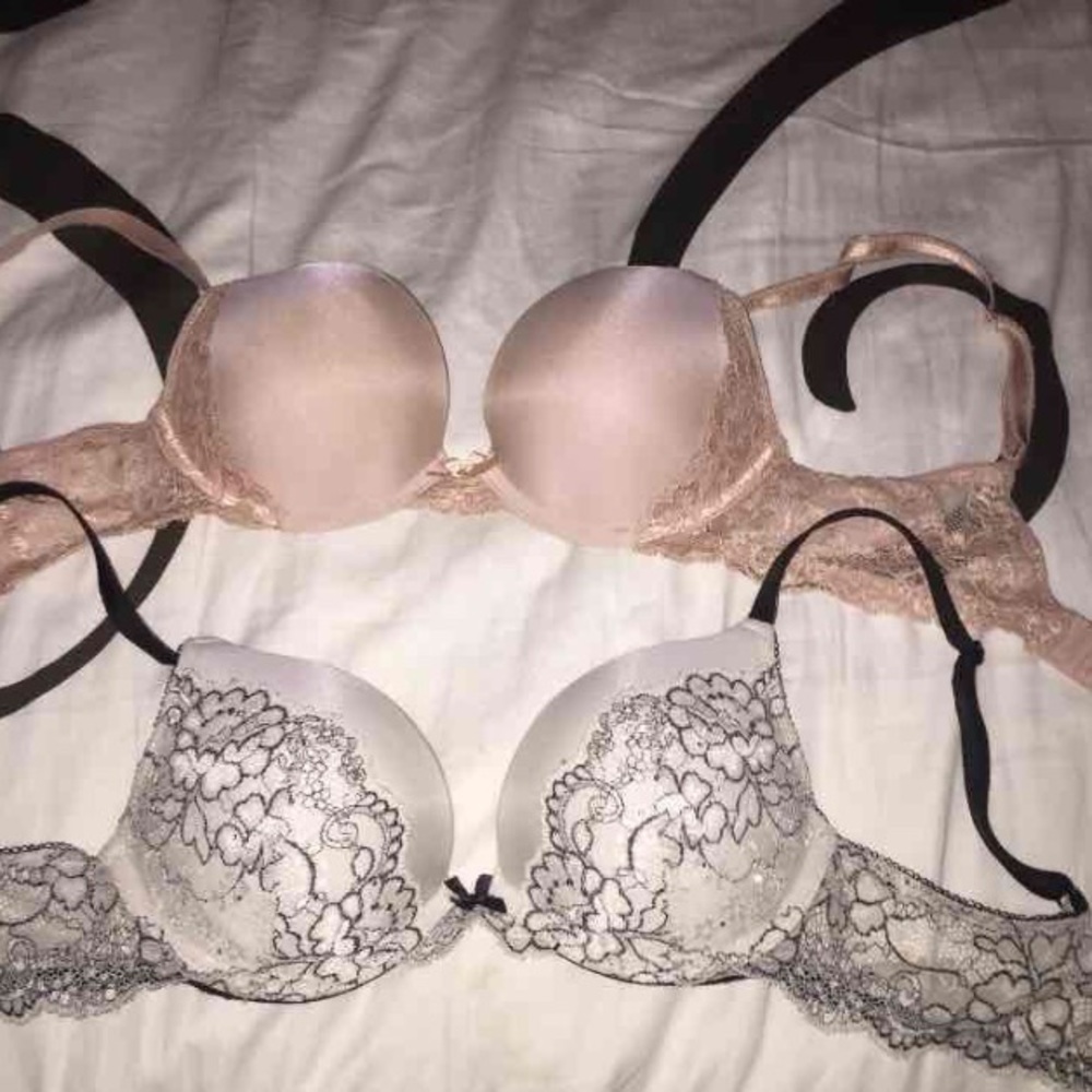 Victoria's Secret Bombshell bra bundle