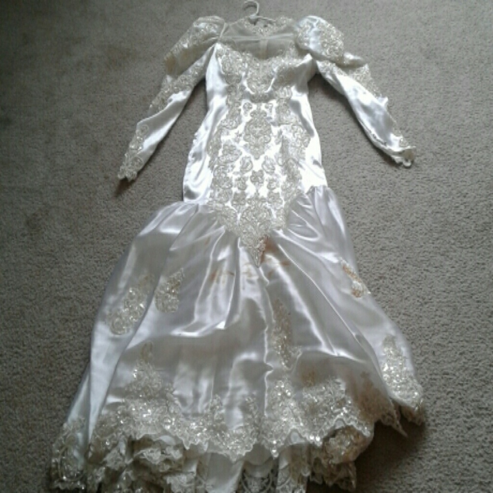 wedding dress