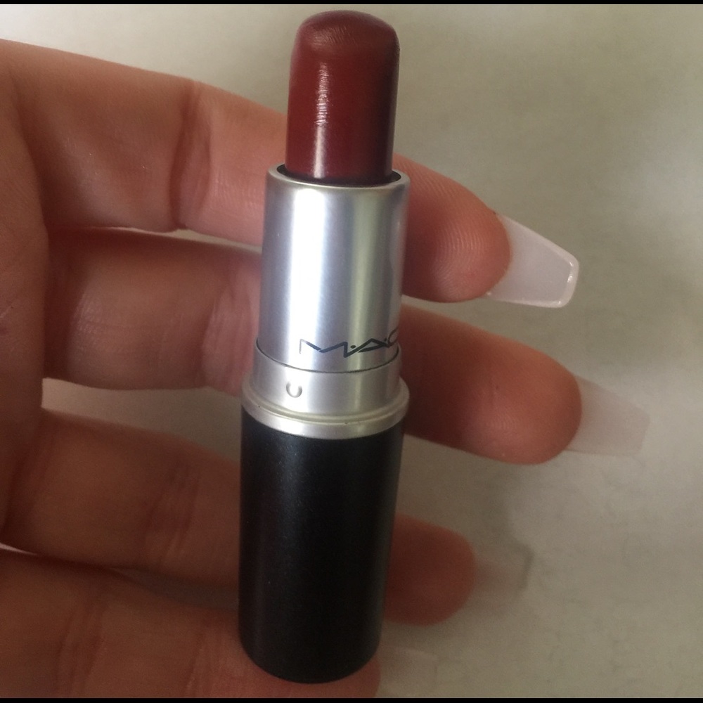 MAC cosmetics "Dubonnet" lipstick