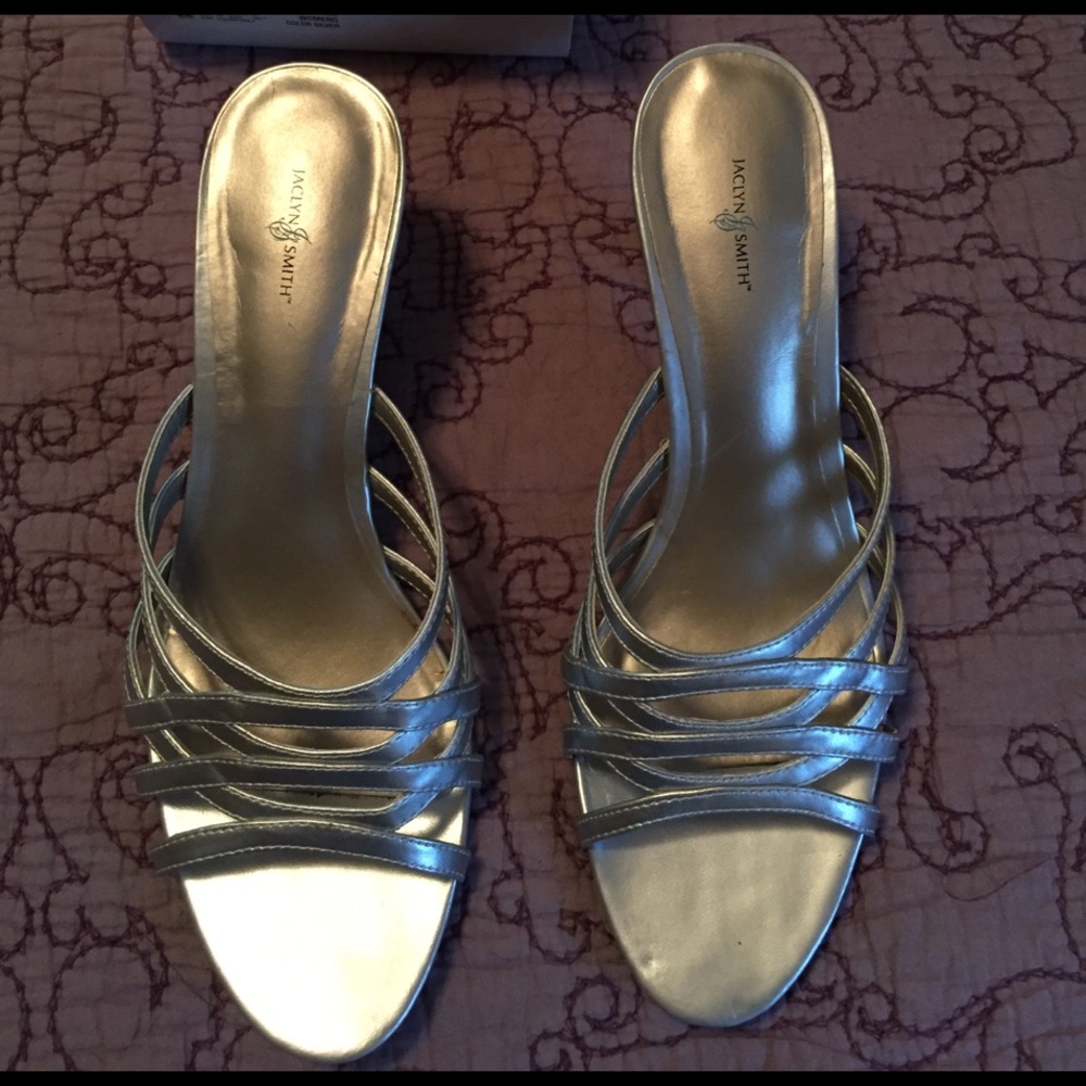 9.5 silver heels