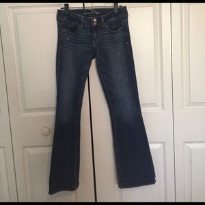 Light/medium wash Artist style jeans