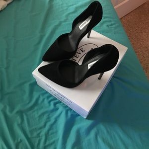 Steve Madden pumps