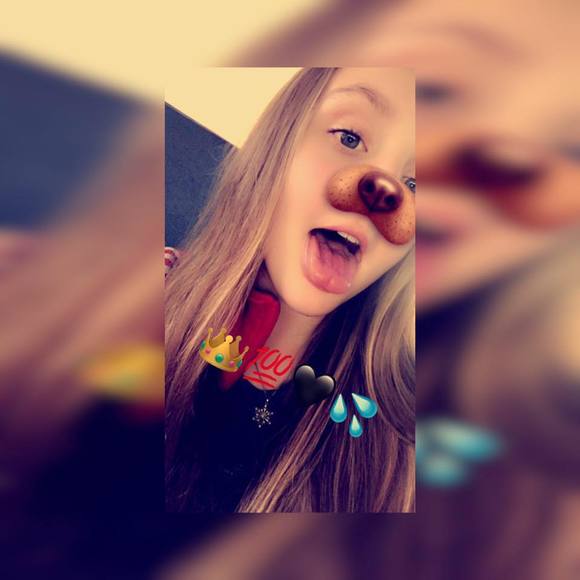 Meet your Posher, Mackenzie - Picture 1 of 1