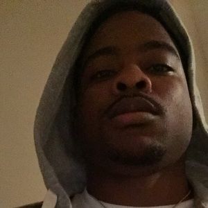 Meet your Posher, Deondre