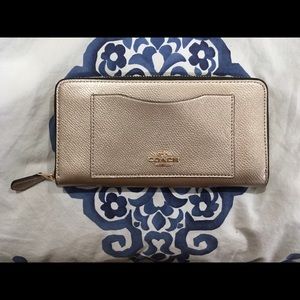 Brand New Beautiful Coach Wallet