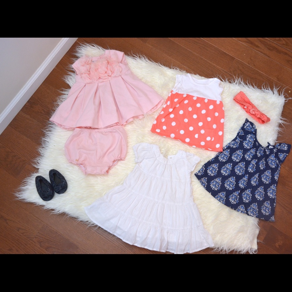 Baby girl 0-3 month dresses. Various brands.