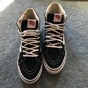 High top classic black vans