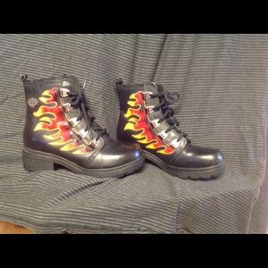 Women's Harley Davidson boots used