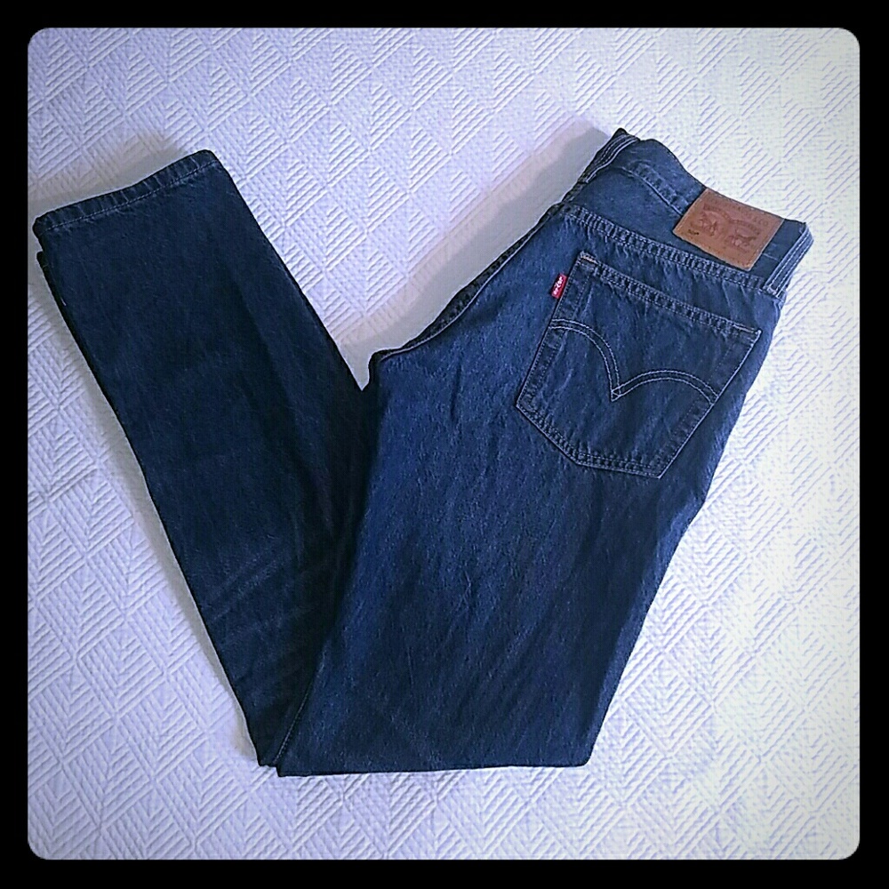 Levi's 501 Jeans  |  W25 | L32