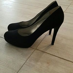 Black heels great for everything