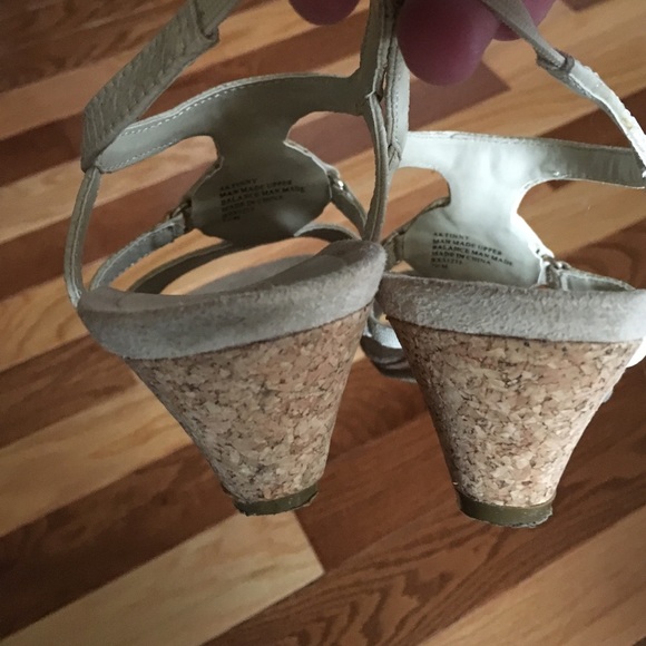 Anne Klein Sandals Sz 7.5M - Picture 4 of 5