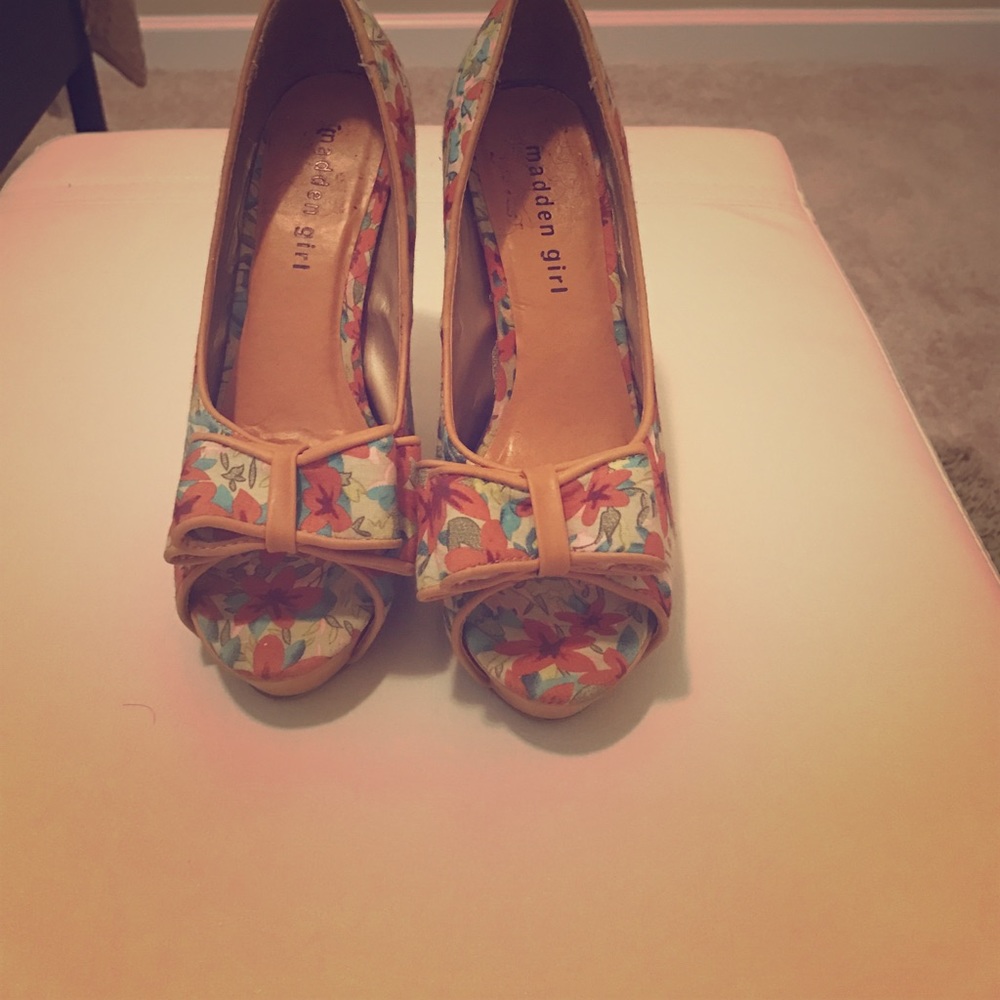 Madden Girl Floral Open Toe Pumps