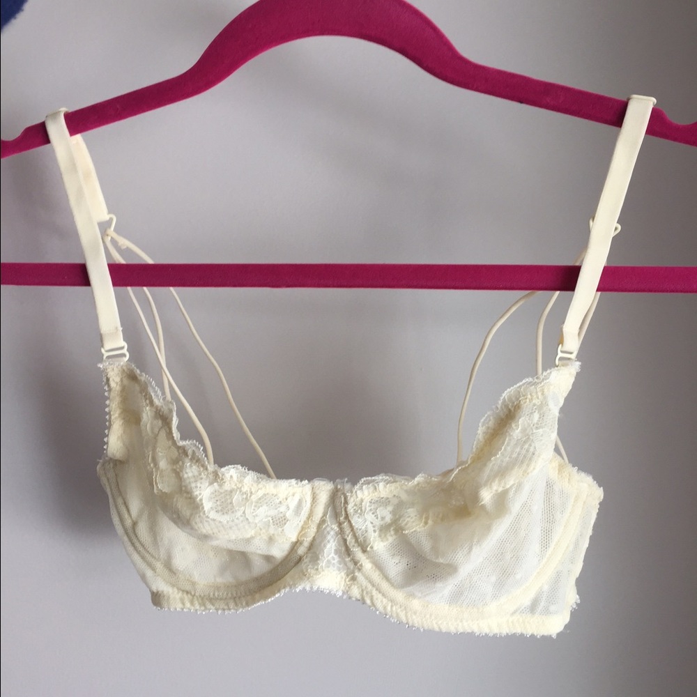 Urban Outfitters Lace bra!! NWOT