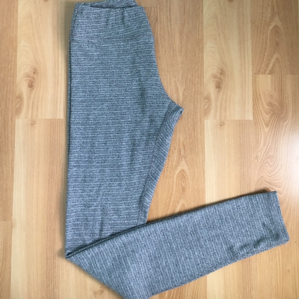 Brandy Melville Jaycee leggings!!!