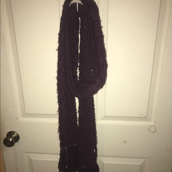 Purple Scarf - Picture 1 of 3