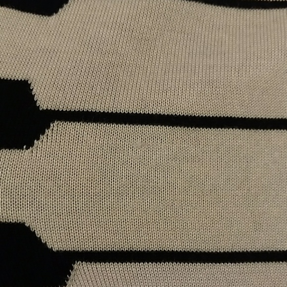 BodyCon black and white dress - Picture 4 of 5