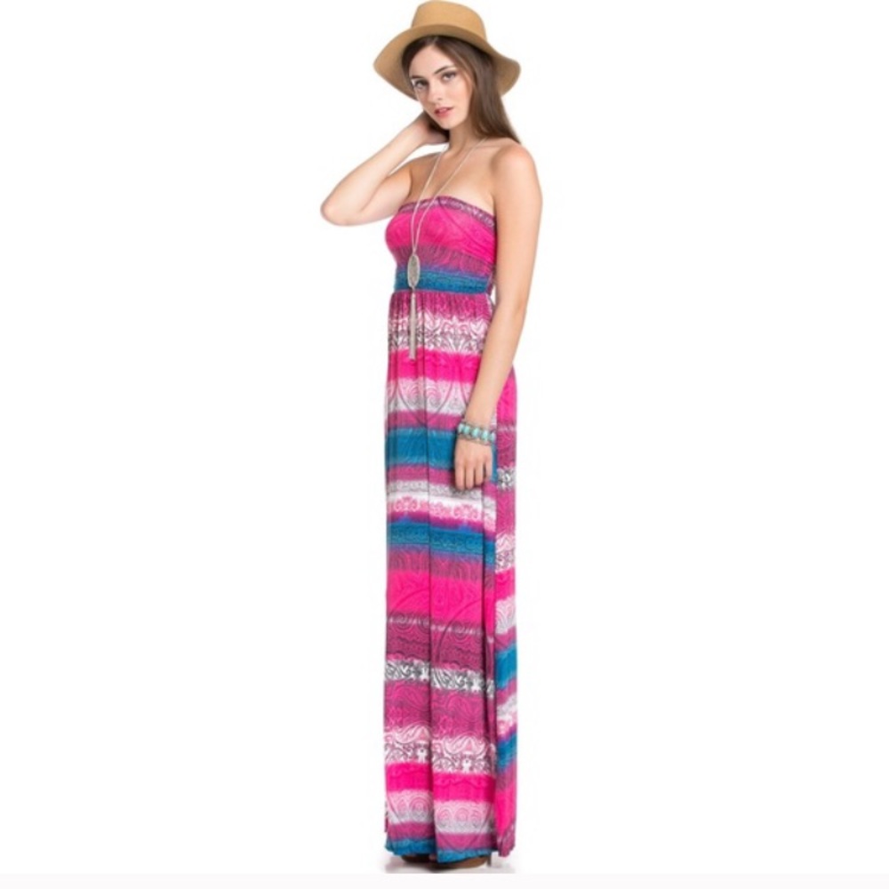 🎉HP🎉ONLY 1 left  cute strapless maxi dress
