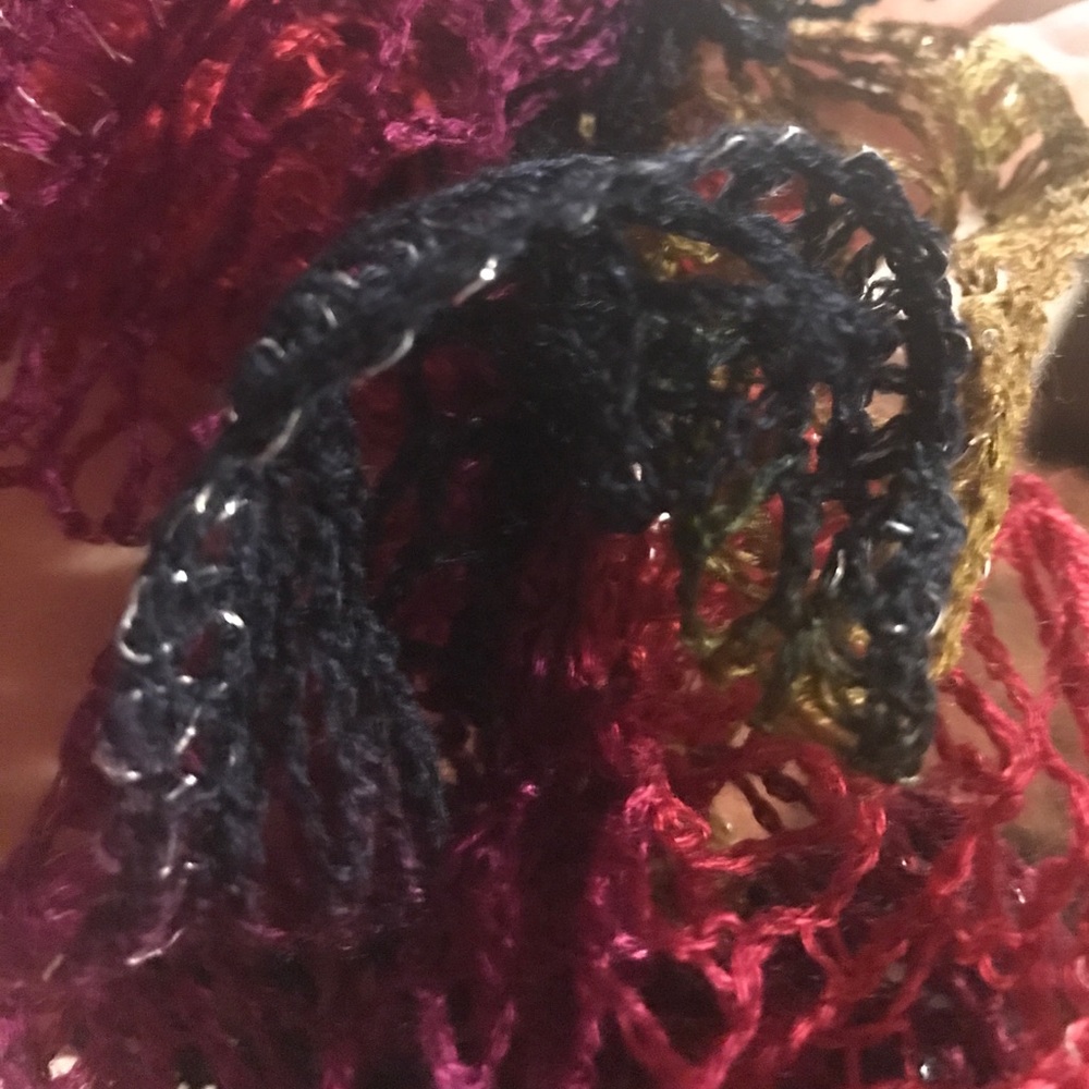 Multi-colored scarf - Picture 4 of 4