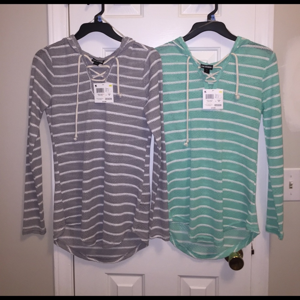 Lot of 2 Light Joe Boxer Sweaters