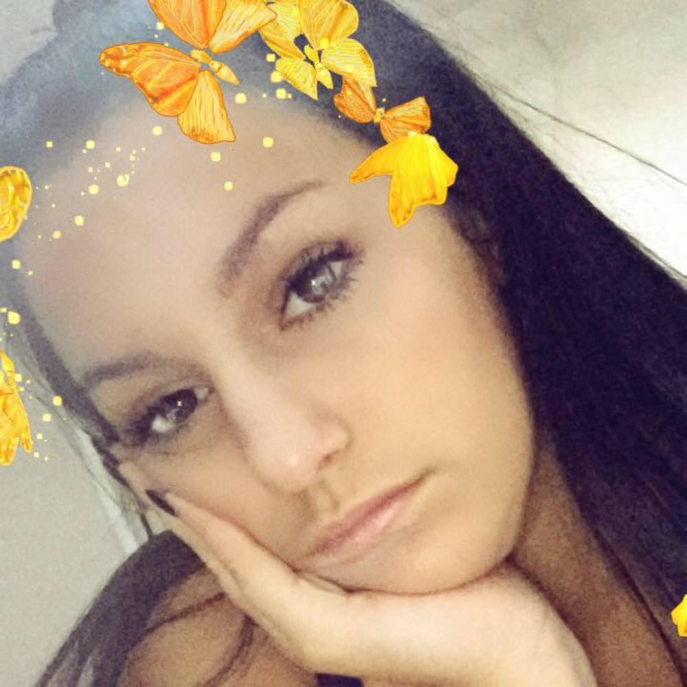 Meet your Posher, Hailey