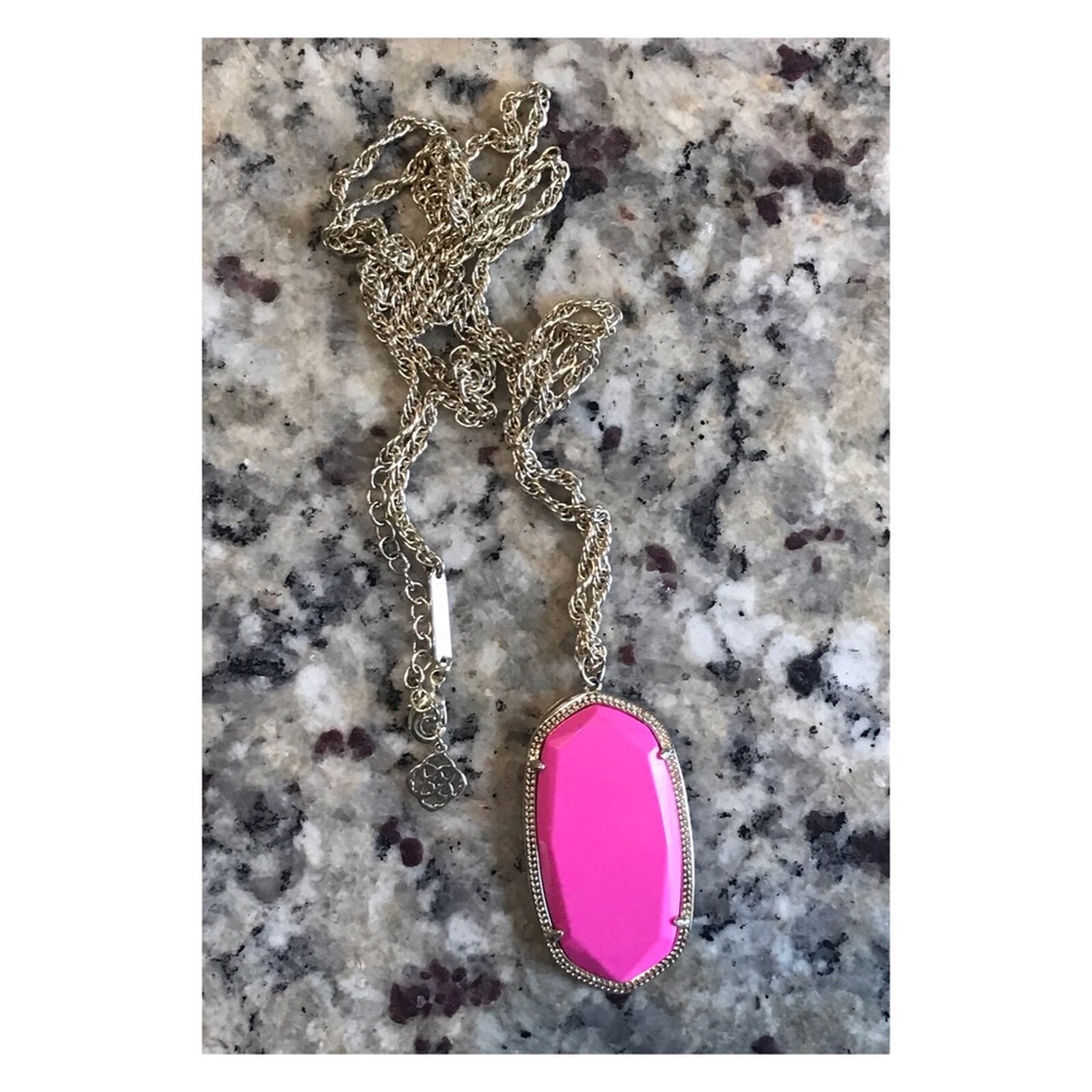 Kendra Scott Rae pendant necklace