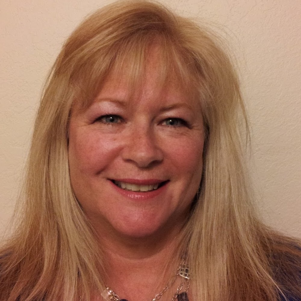 Meet your Posher, Debra