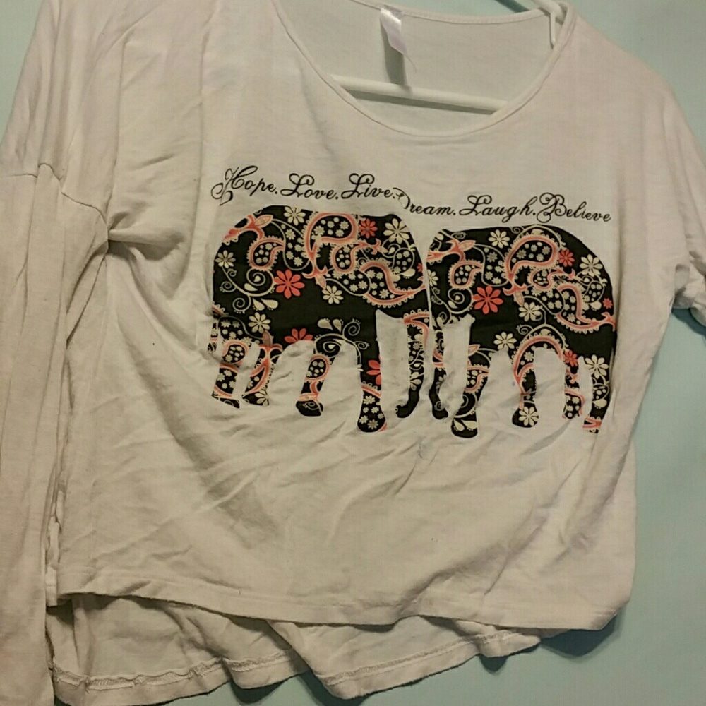 Elephant crop tee