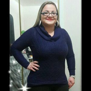 Meet your Posher, Karol