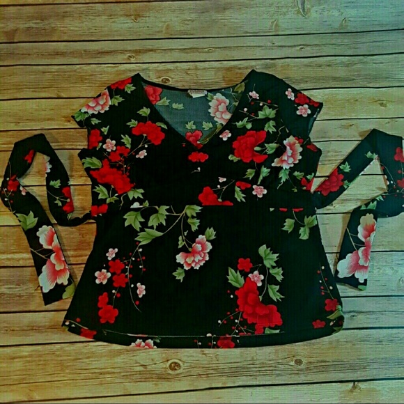 Lipstick Tops - Floral on trend!