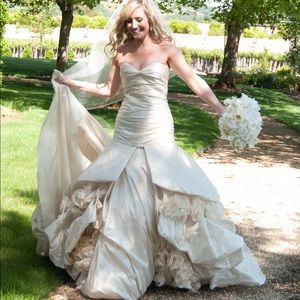 Ines de Santo wedding dress