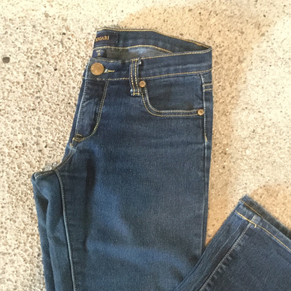 Bogari size 25 skinny jeans.