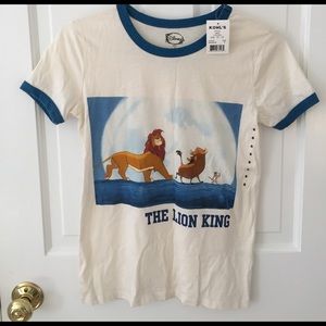 New!! Lion King T-Shirt