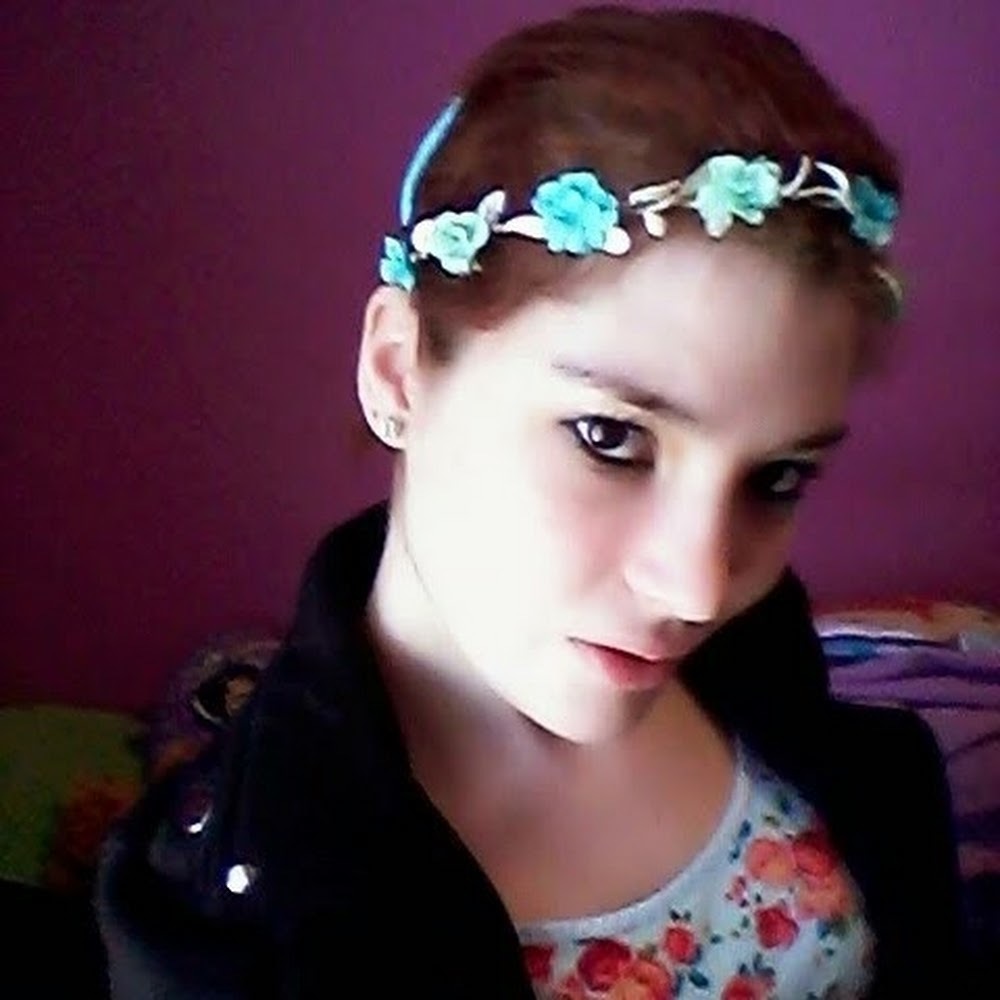 Meet your Posher, Cassie