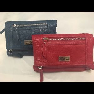 Kenneth Cole reaction crossbody bag/clutch
