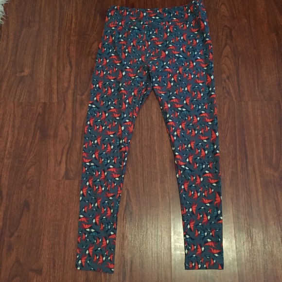 Lularoe Tall Curvy Leggings Gray Green Fairy 🦄EUC - Picture 2 of 8
