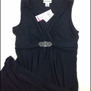 Motherhood Maternity dress Black size Medium
