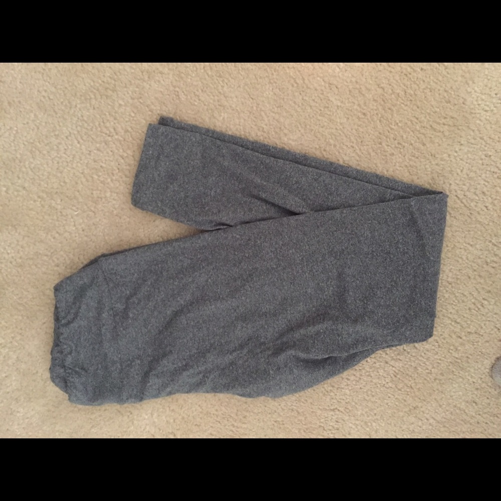 Lularoe slate heather gray TC leggings