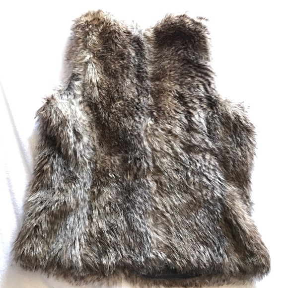 GAP Jackets & Coats - Gap faux fur vest. GAP Jackets & Coats - Gap faux fur vest.